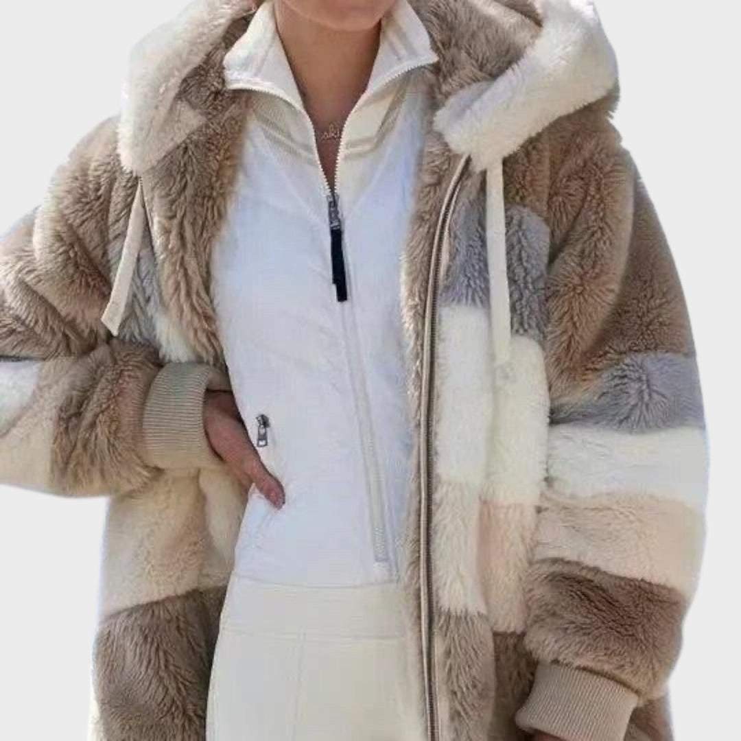 Andrea | Winter jacket with hood and zipper