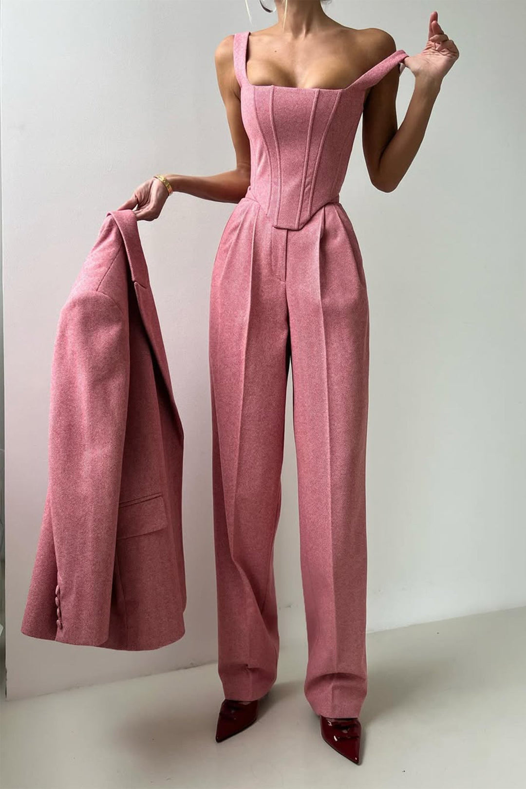 Hannah | Three-piece set with double-breasted blazer