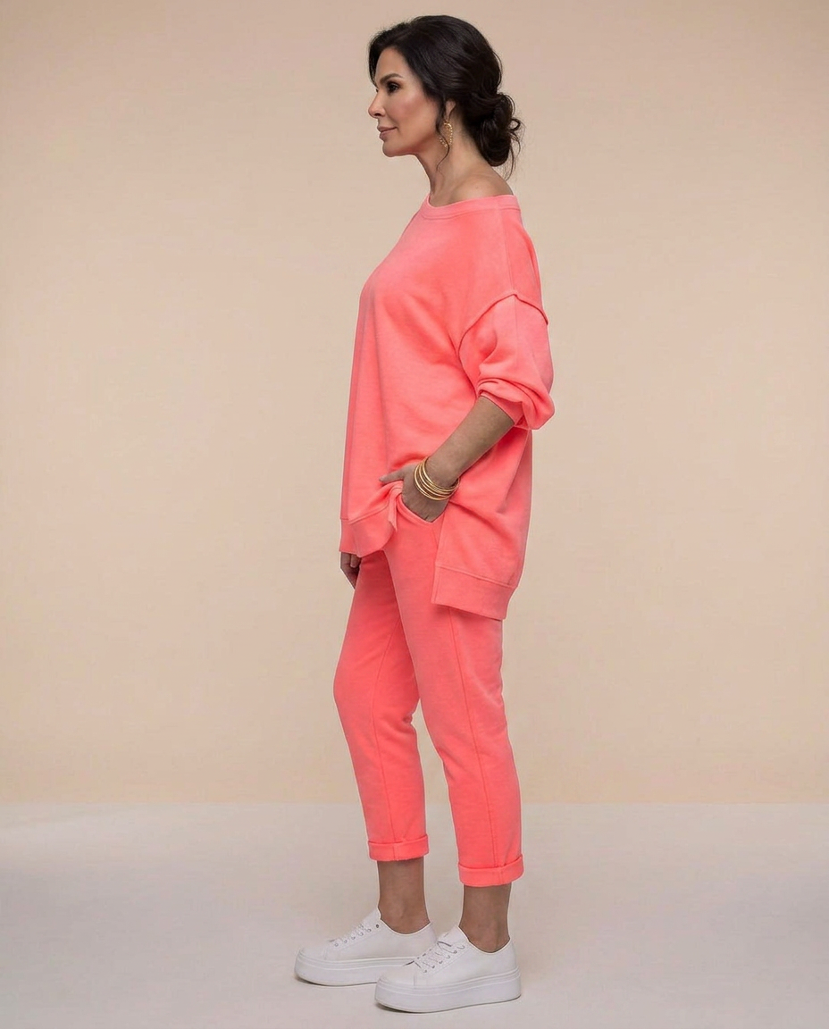 H&J | The Relax Set